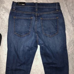 Fashion Nova Beach Bum Jeans (New with tags)